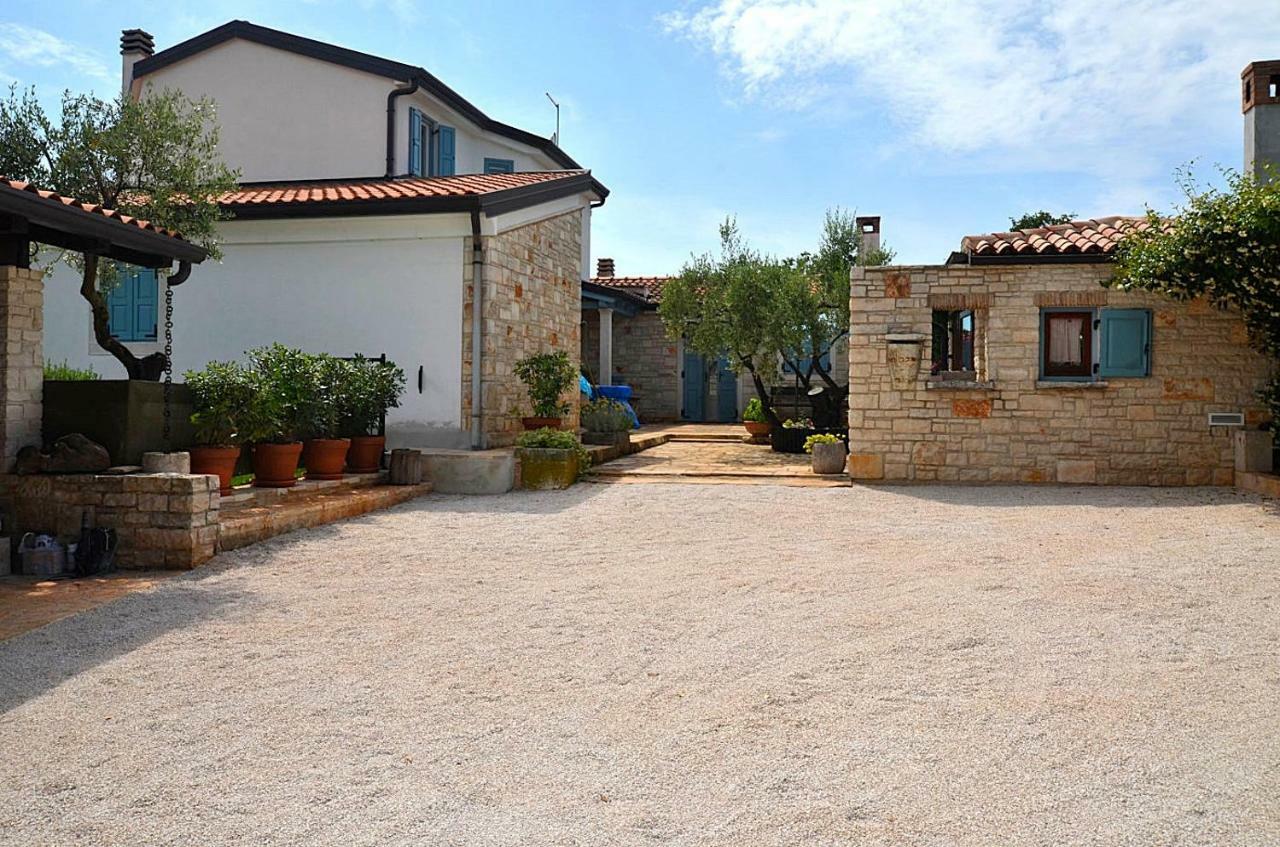 Holiday Home Sverko Novigrad Istria المظهر الخارجي الصورة
